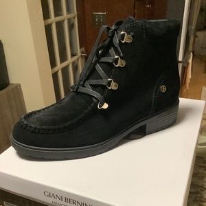 Giana Bernini Women’s Black Suede Berteyl Boots Size 10 BNIB